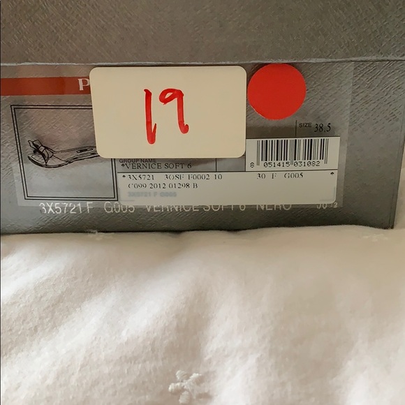 Prada bow slide sandals! - Picture 6 of 7